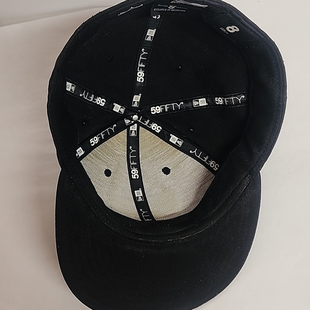 NFL Vintage 59Fifty New Era 8 63.5cm Black Raiders Well- Loved Unisex Cap - Picture 9 of 11